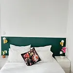 Maison Moderne En Plein Centre Ville Du Havre Avec Jacuzzi Et Parking Gratuit