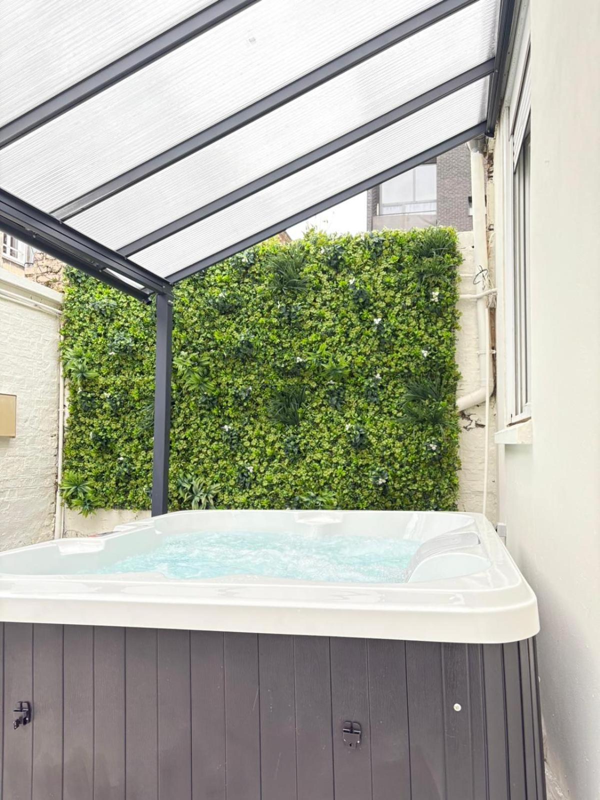 Hébergement de vacances Maison Moderne En Plein Centre Du Havre Avec Jacuzzi Et Parking Gratuit